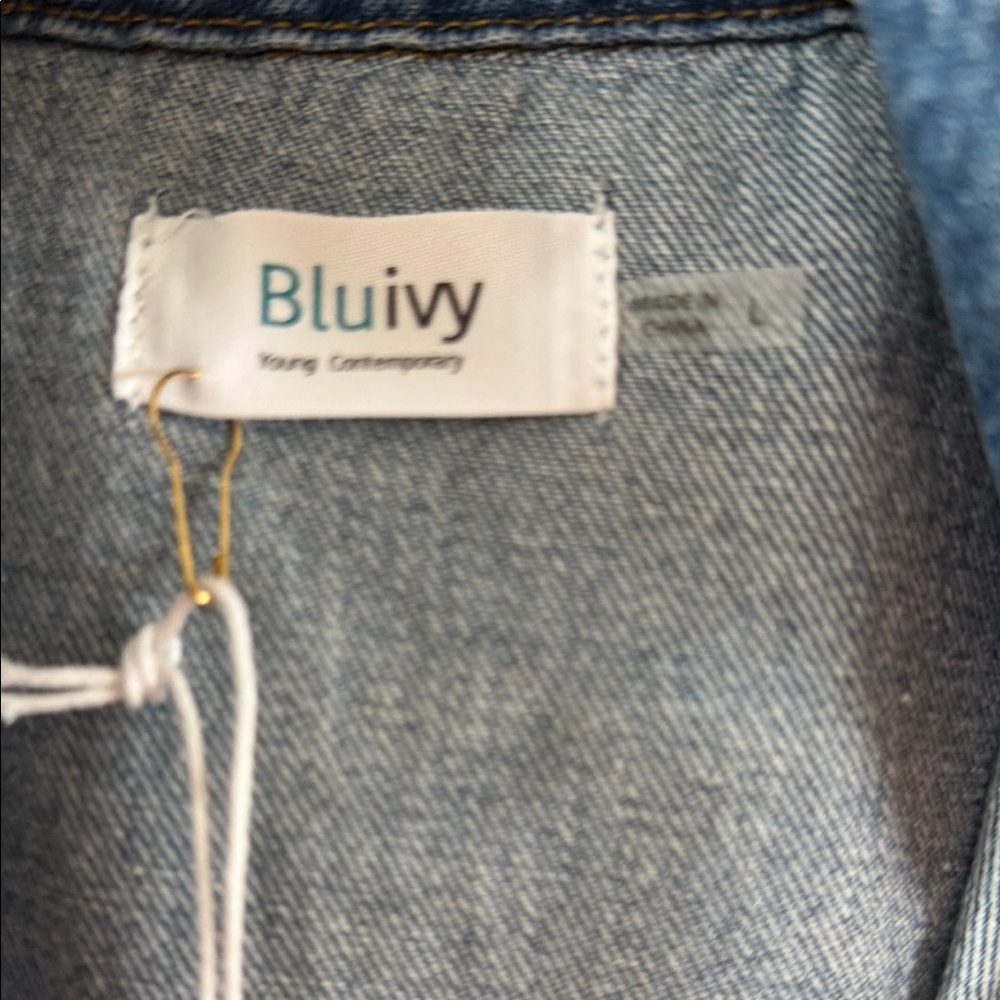 Bluivy Denim Button-Up jumpsuit - Picture 4 of 4